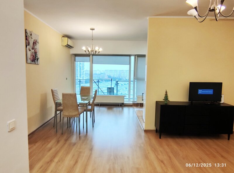 Titan - Auchan-  2 camere complex rezidential 2010- loc de parcare