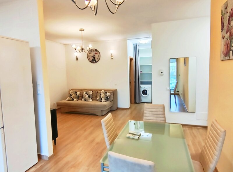 Titan - Auchan-  2 camere complex rezidential 2010- loc de parcare